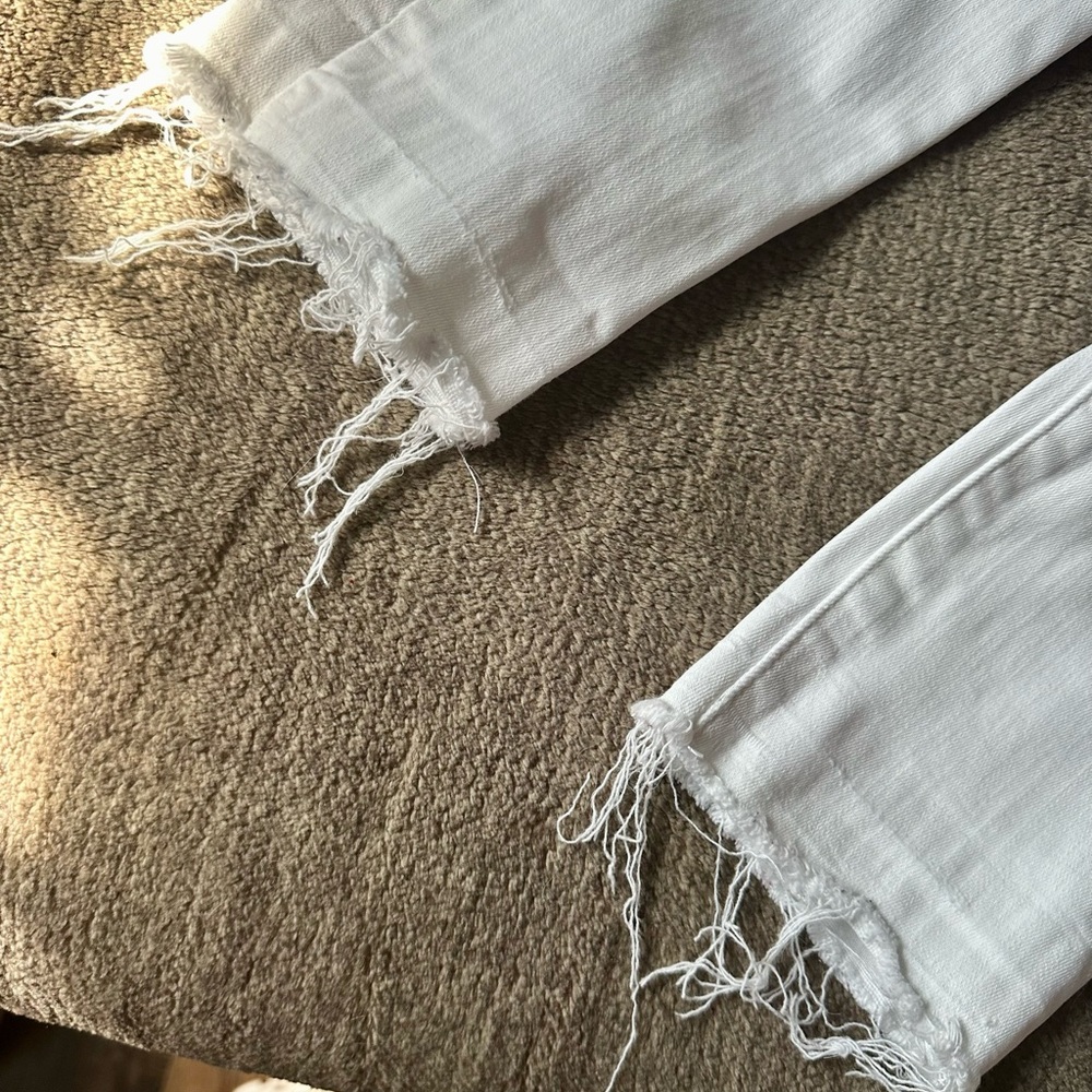 American Eagle Distressed Jeans Euc! - image 2